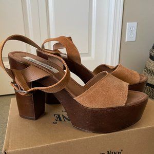 Steve Madden Women's Lulla Brown Suede Leather Platform Sandals Size 10